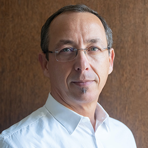 Sobre Nosotros founder